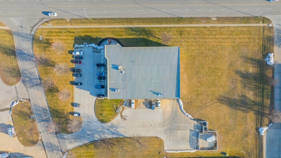 1255 N Winchester St, Olathe, KS à vendre - Photo de l’immeuble – Image 2 sur 11