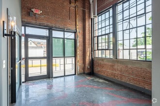320 Grote St, Buffalo, NY à louer Photo intérieure– Image 2 sur 7