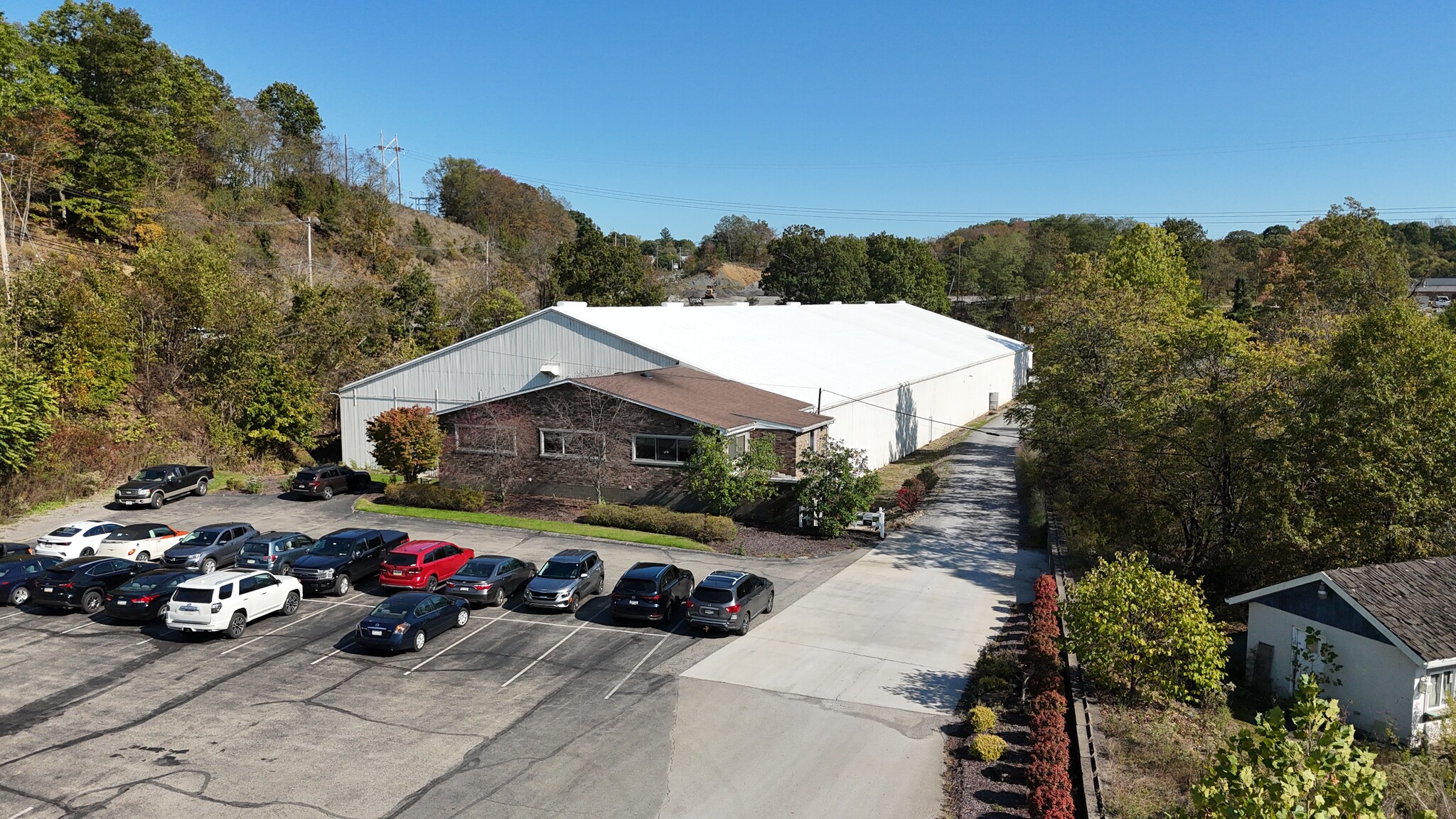 2330B Wildwood Rd, Gibsonia, PA à vendre Photo de l’immeuble– Image 1 sur 6