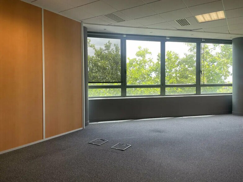 Bureau dans Le Havre à louer - Photo de l’immeuble – Image 2 sur 8