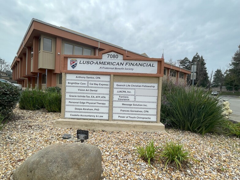 7080 Donlon Way, Dublin, CA à louer - Photo de l’immeuble – Image 3 sur 3