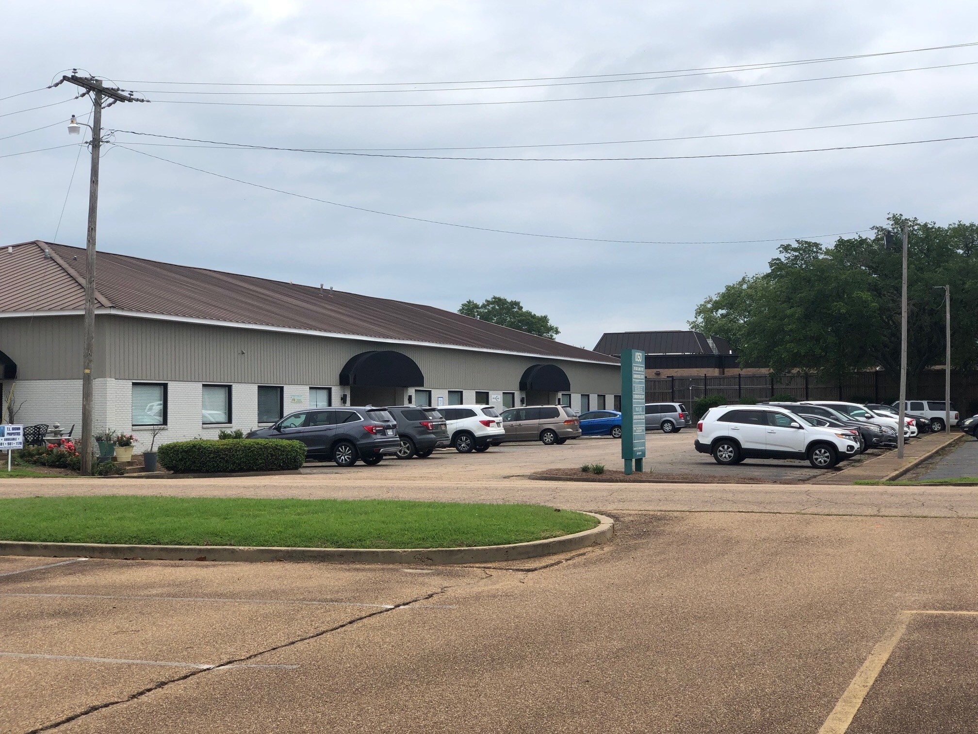 1050 N Flowood Dr, Flowood, MS à louer Photo principale– Image 1 sur 8