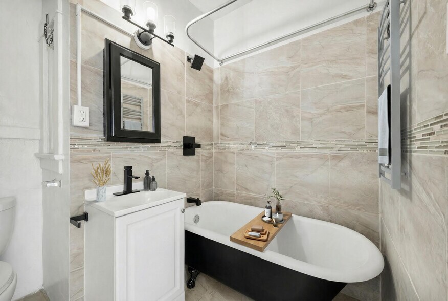 623 E Broadway, Long Beach, CA à vendre - Photo de l’immeuble – Image 3 sur 20