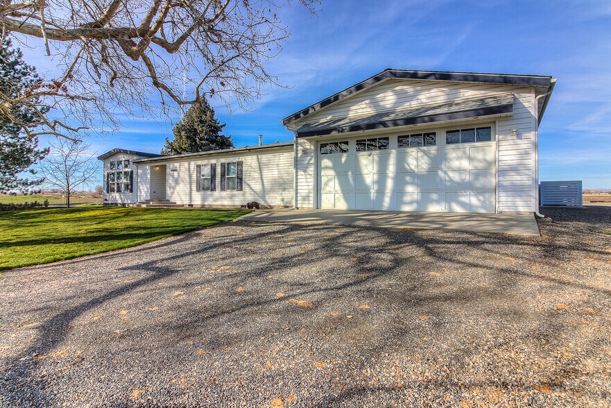 139802 W Johnson Rd, Prosser, WA à vendre - Photo de l’immeuble – Image 2 sur 46