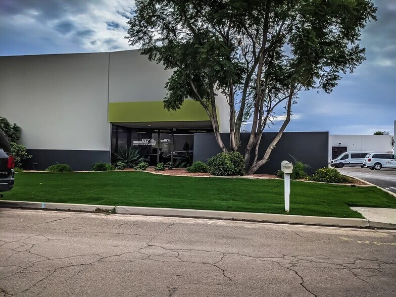 1819 W 3rd St, Tempe, AZ à louer - Photo de l’immeuble – Image 2 sur 6
