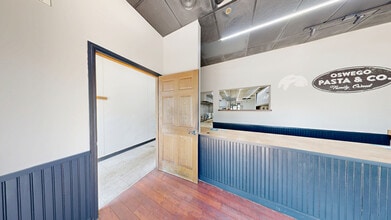 1023 Station Dr, Oswego, IL à louer Numérisation 3D Matterport– Image 1 sur 4