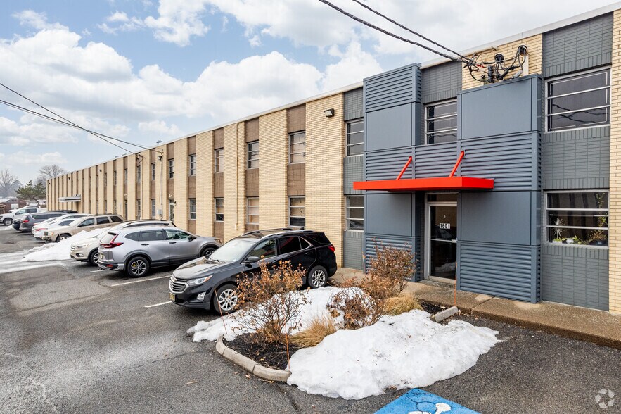 1601 Sherman Ave, Pennsauken, NJ à vendre - Photo de l’immeuble – Image 2 sur 5