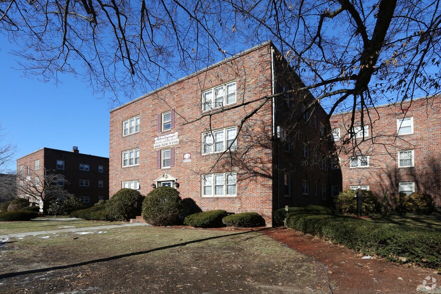 1 Woodland St, Hartford, CT à vendre - Photo de l’immeuble – Image 2 sur 5