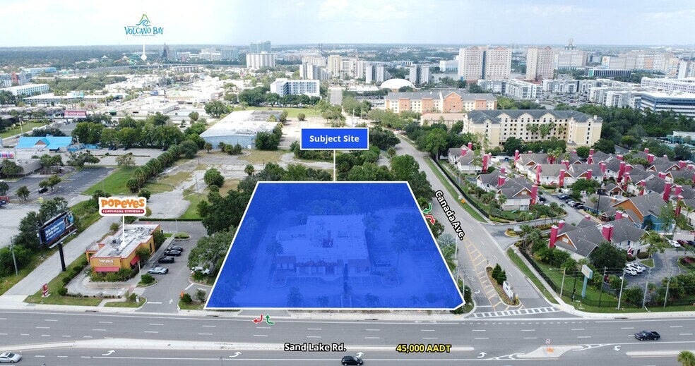 6707 W Sand Lake Rd, Orlando, FL à louer - Photo de l’immeuble – Image 1 sur 3