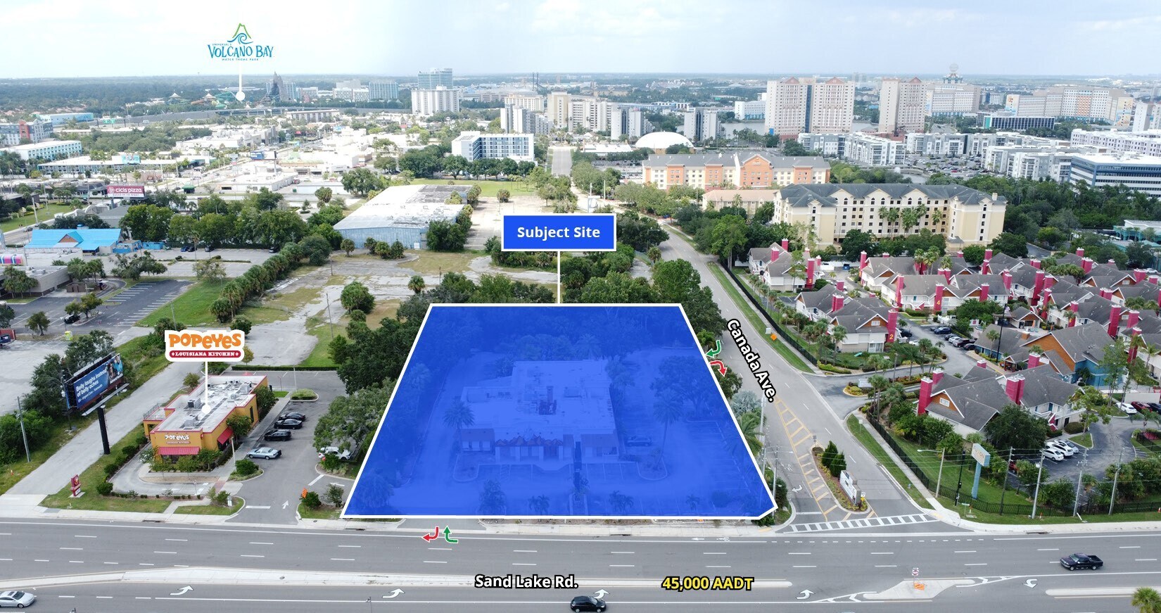 6707 W Sand Lake Rd, Orlando, FL à louer Photo de l’immeuble– Image 1 sur 4