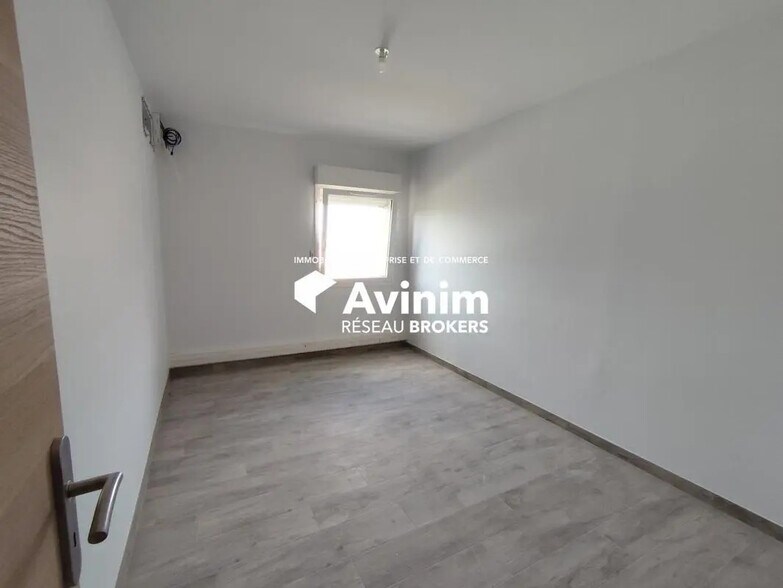 Local commercial dans Fenouillet à louer - Photo intérieure – Image 3 sur 4