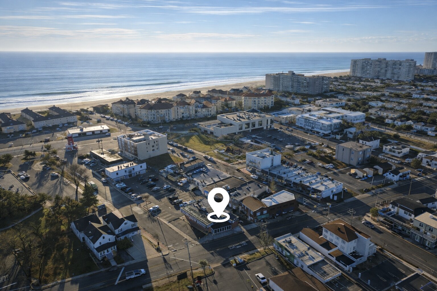 82 Montgomery Ave, Long Branch, NJ à louer Photo principale– Image 1 sur 27