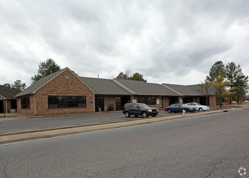 4273 Cherry Center Dr, Memphis, TN à vendre - Photo principale – Image 1 sur 5