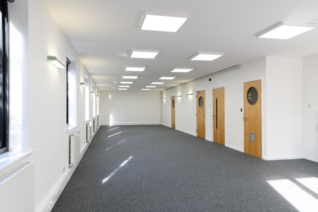 3-7 Canon Harnett Ct, Milton Keynes à louer Photo intérieure– Image 1 sur 4