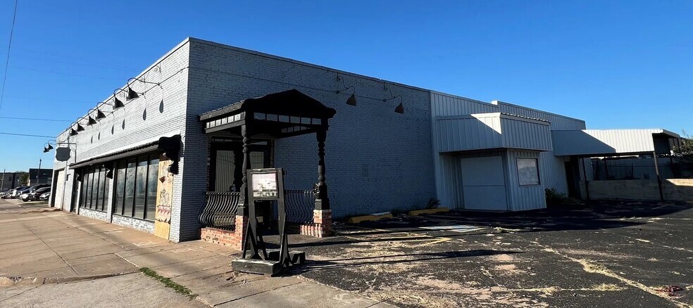 215 N Western Ave, Oklahoma City, OK à vendre - Photo de l’immeuble – Image 2 sur 9