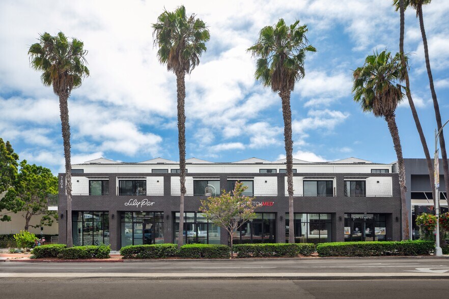 7606 Girard Ave, La Jolla, CA à vendre - Photo de l’immeuble – Image 2 sur 37