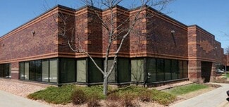 Plus de détails pour 7600-7682 Executive Dr, Eden Prairie, MN - Local d'activités à louer
