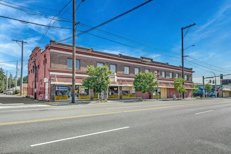 803-809 S 38th St, Tacoma, WA à vendre - Photo de l’immeuble – Image 2 sur 10
