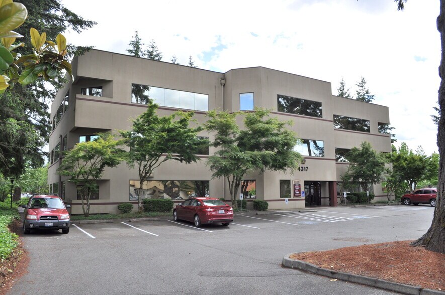 4317 6th Ave SE, Lacey, WA à louer - Photo de l’immeuble – Image 2 sur 9