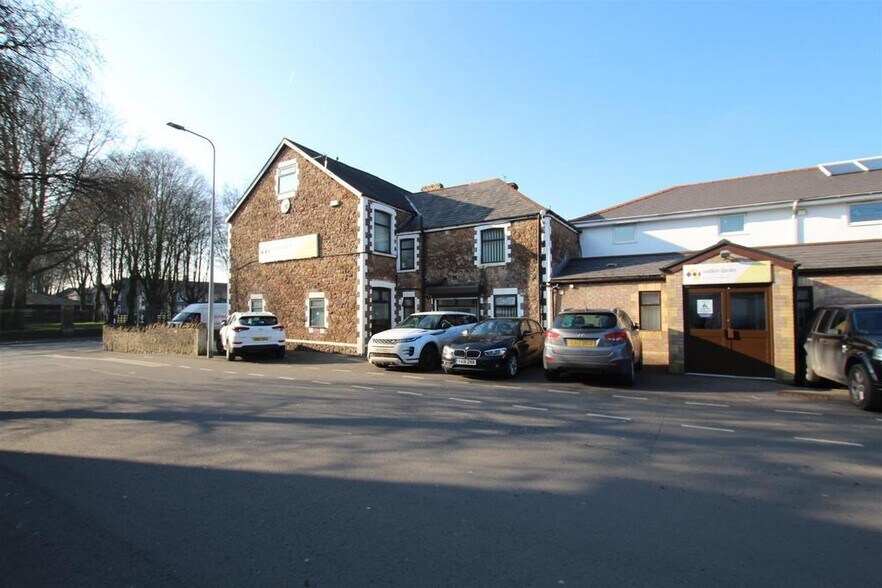 21 Penlline Rd, Cardiff à louer - Photo de l’immeuble – Image 3 sur 14