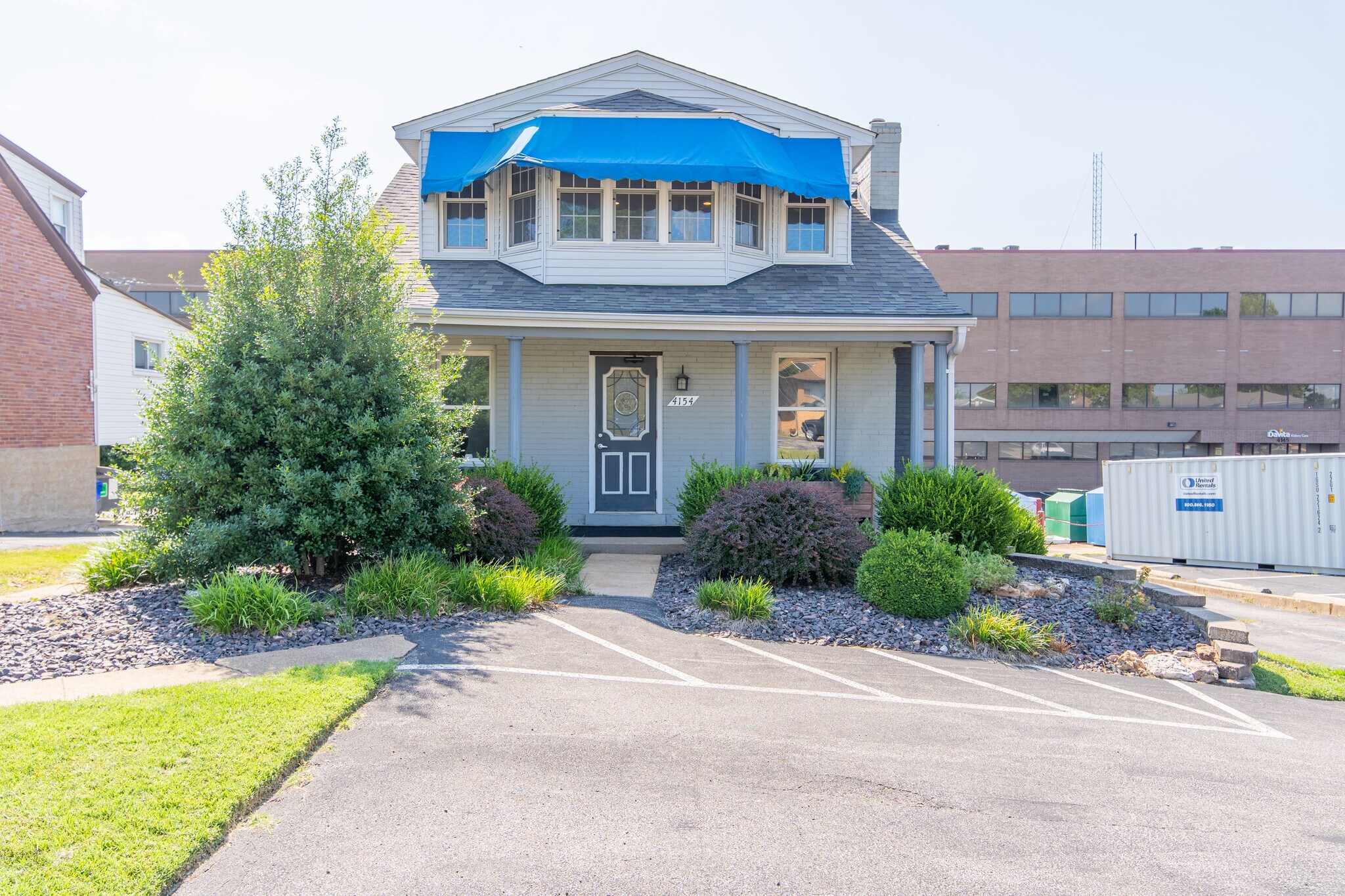 4154 Crescent Dr, Saint Louis, MO à vendre Photo de l’immeuble– Image 1 sur 20