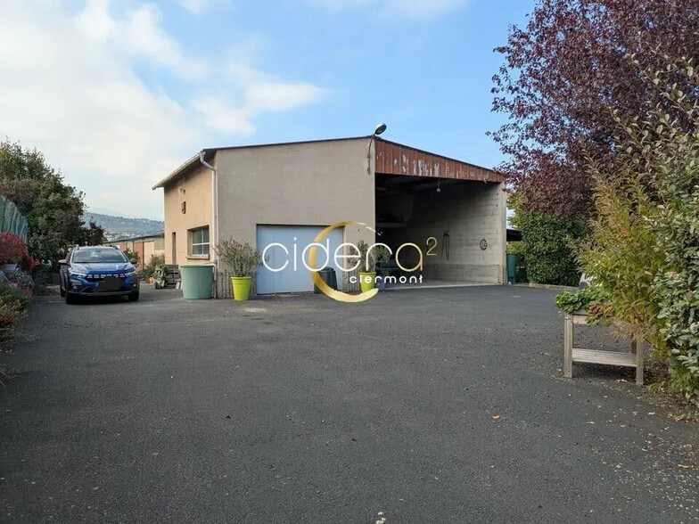 Bureau dans Beaumont à vendre - Photo de l’immeuble – Image 2 sur 7