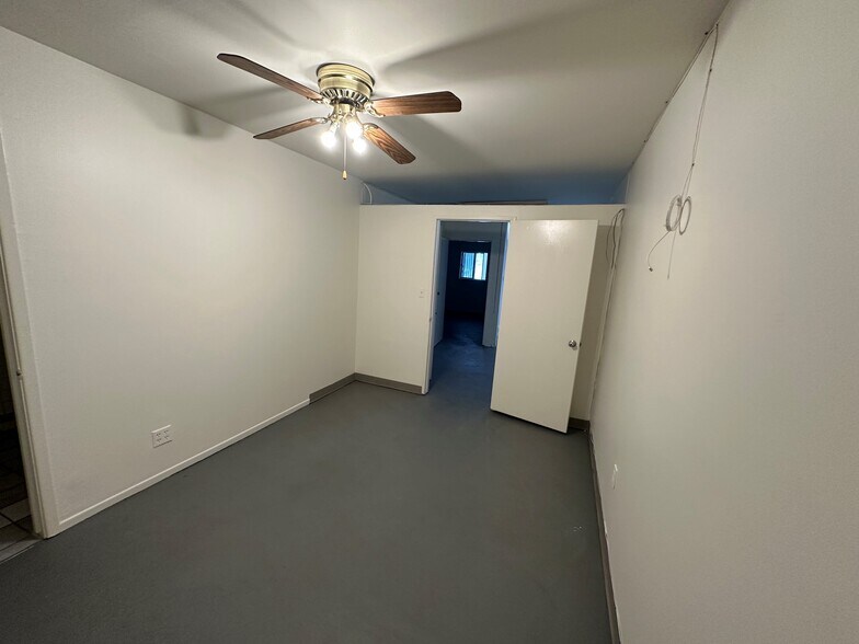 11435 Chandler Blvd, North Hollywood, CA à vendre - Photo de l’immeuble – Image 2 sur 13