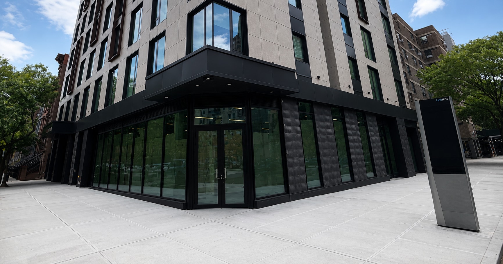 2460 Frederick Douglass Blvd, New York, NY à louer Photo intérieure– Image 1 sur 4