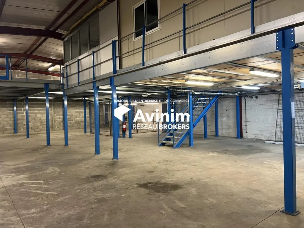 Local d’activités dans Heyrieux à louer Photo intérieure– Image 1 sur 20