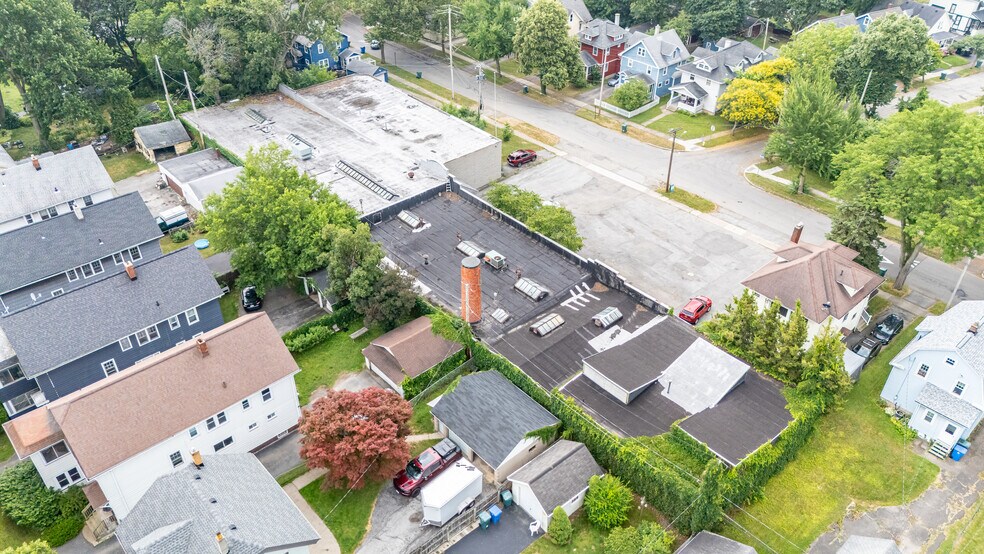 1024 Garson Ave, Rochester, NY à vendre - Photo de l’immeuble – Image 3 sur 42