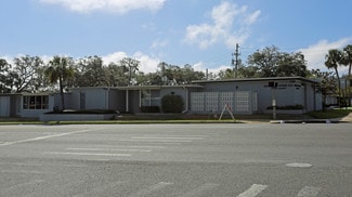 Plus de détails pour 611 W Dixie Ave, Leesburg, FL - Bureau à louer