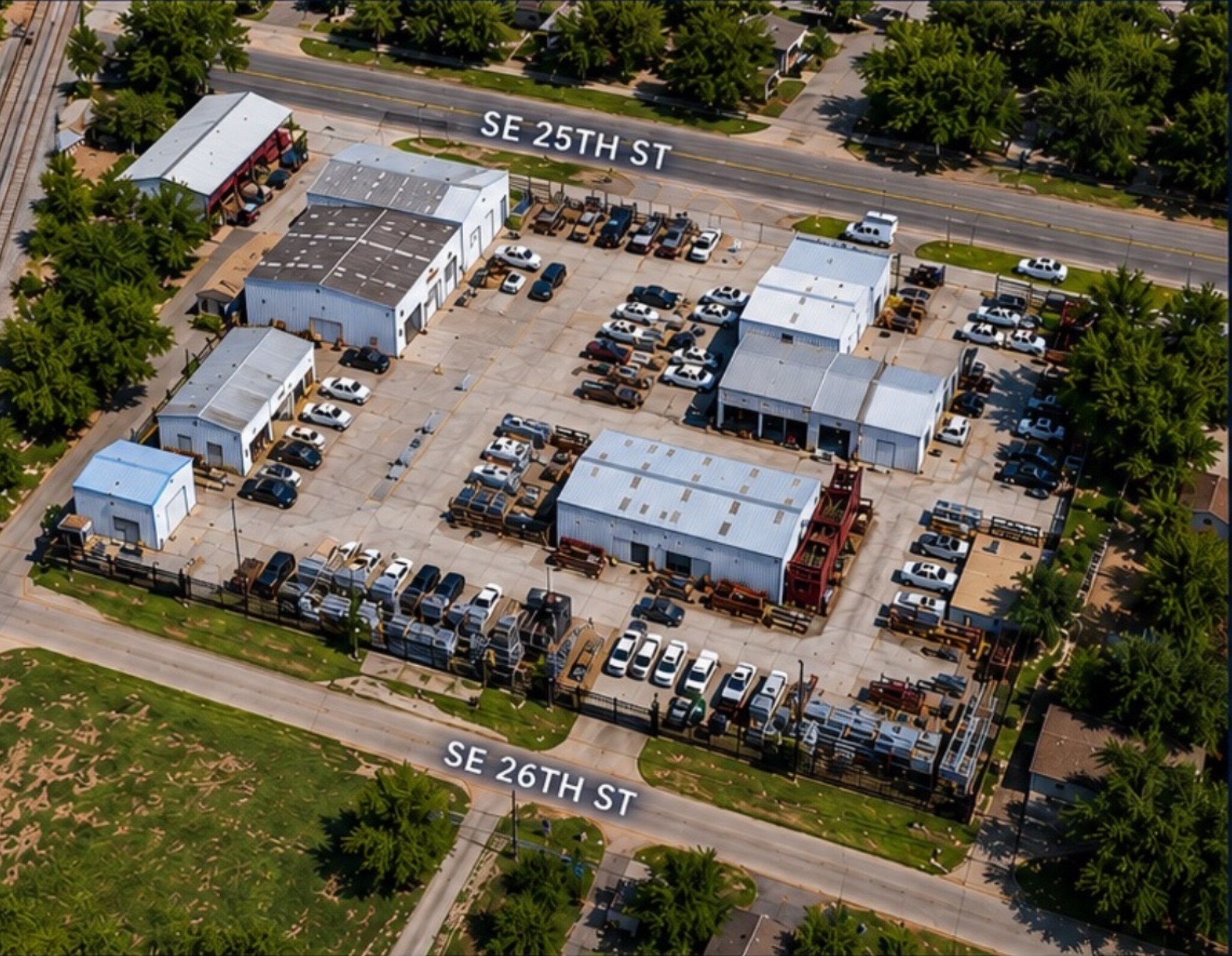 Former Streets, LLC HQ | Industrial Contractor Campus portefeuille de 5 biens à vendre sur LoopNet.fr Aérien– Image 1 sur 9