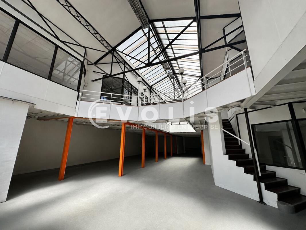 Local d'activités dans Malakoff à vendre Photo de l’immeuble– Image 1 sur 22