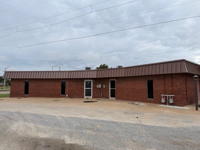 2401 N Grand St, Enid, OK à vendre Photo principale– Image 1 sur 2
