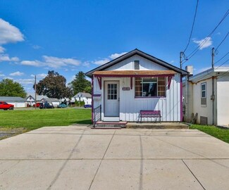 Plus de détails pour 3010 S 2nd St, Hokendauqua, PA - Local commercial à vendre