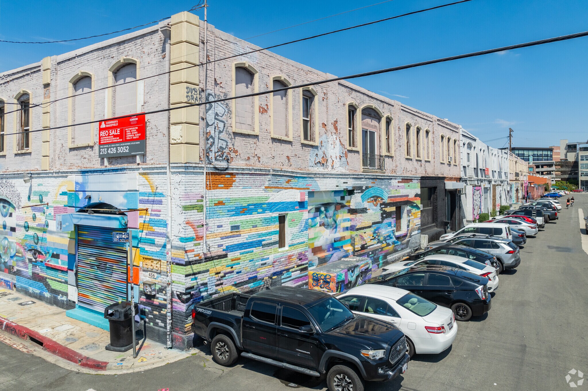 1101-1135 E 5th St, Los Angeles, CA à louer Photo principale– Image 1 sur 20