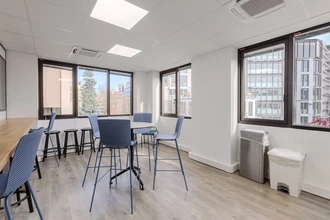 Bureau dans 145 Rue Rue Gallieni, Boulogne-Billancourt à louer Photo intérieure– Image 1 sur 7
