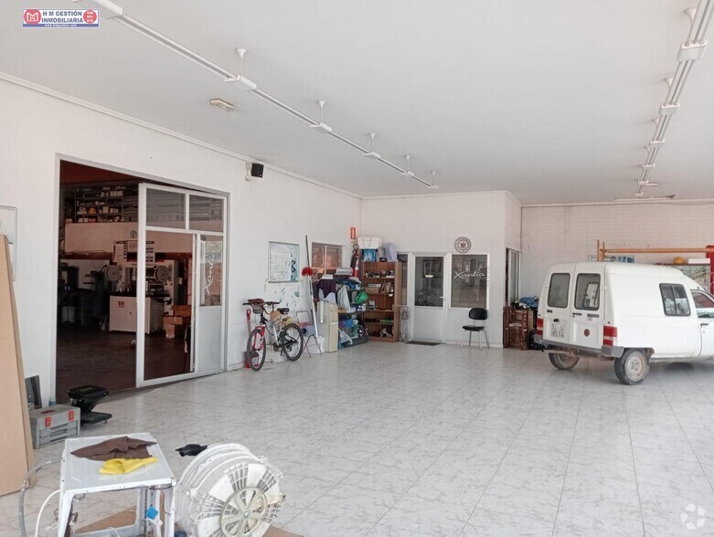 Industriel/Logistique dans Villafranca de los Caballeros, Toledo à vendre - Photo de l’immeuble – Image 2 sur 7