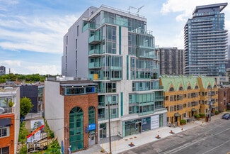 Plus de détails pour 346 Davenport Rd, Toronto, ON - Local commercial à louer