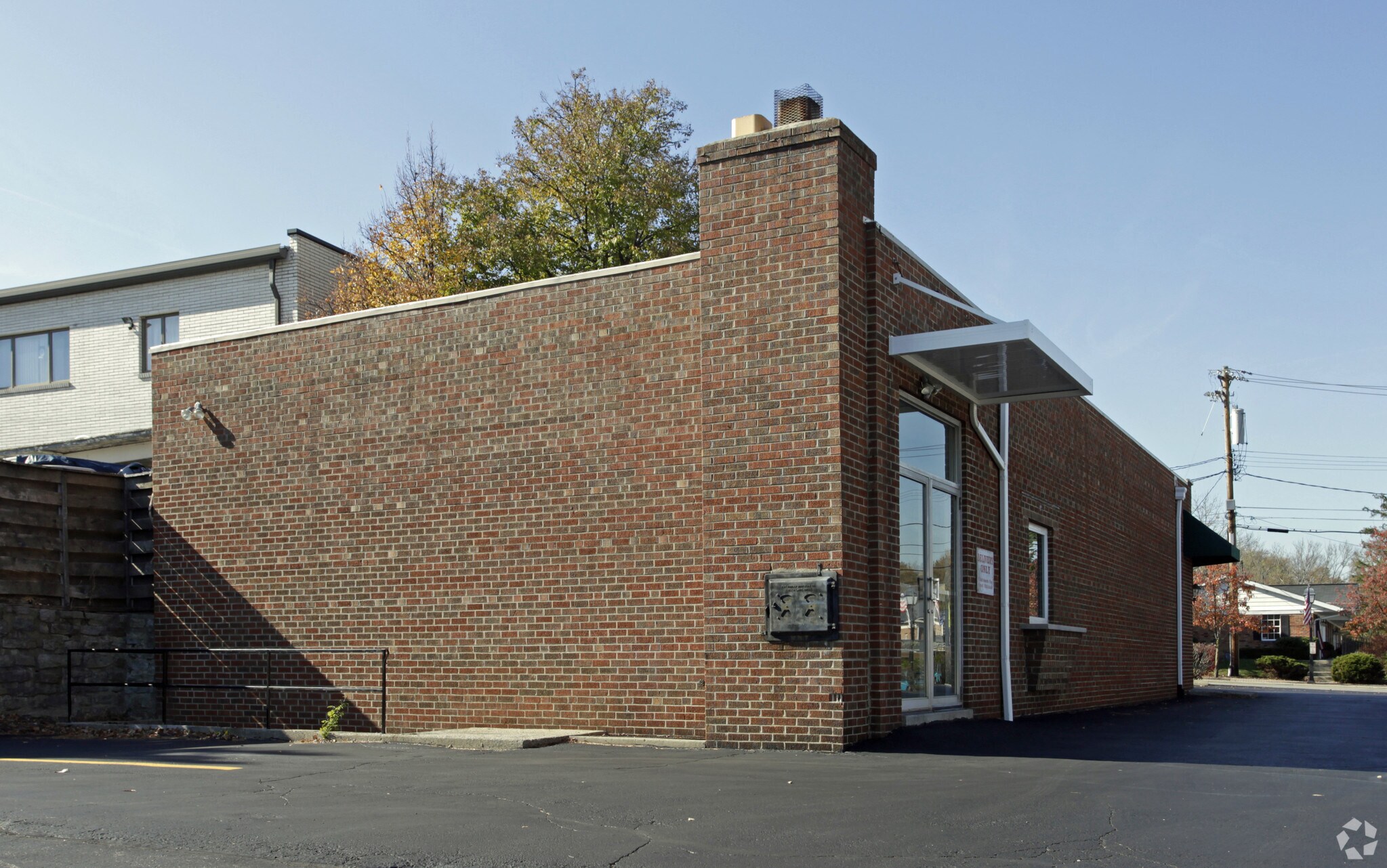 9510 Montgomery Rd, Cincinnati, OH à vendre Photo principale– Image 1 sur 6