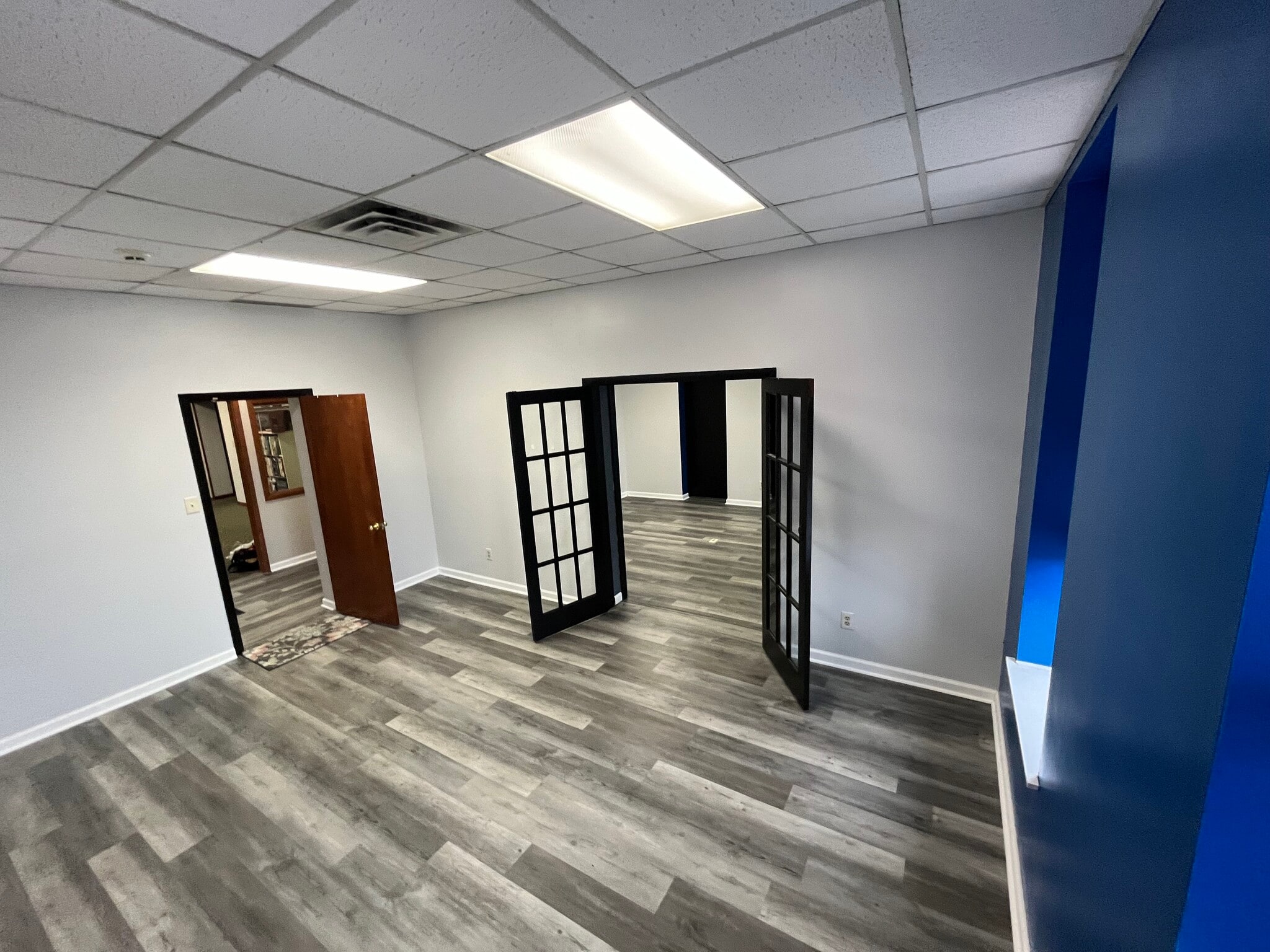 201 W Main St, Plainfield, IN à louer Photo intérieure– Image 1 sur 3