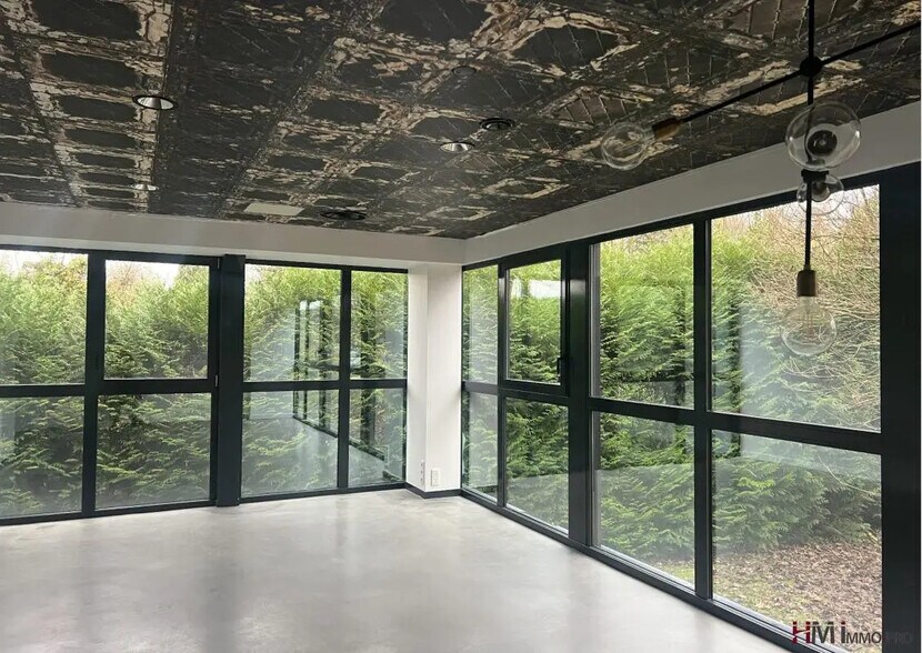 Bureau dans Mont-Saint-Aignan à louer - Photo intérieure – Image 3 sur 8