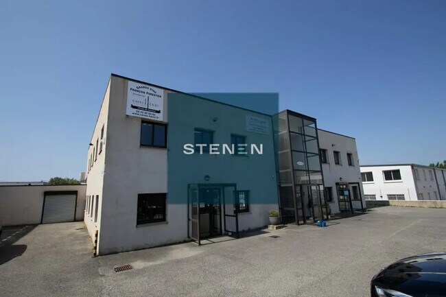 Plus de détails pour 85 Rue Topaze, Éguilles - Bureau à vendre