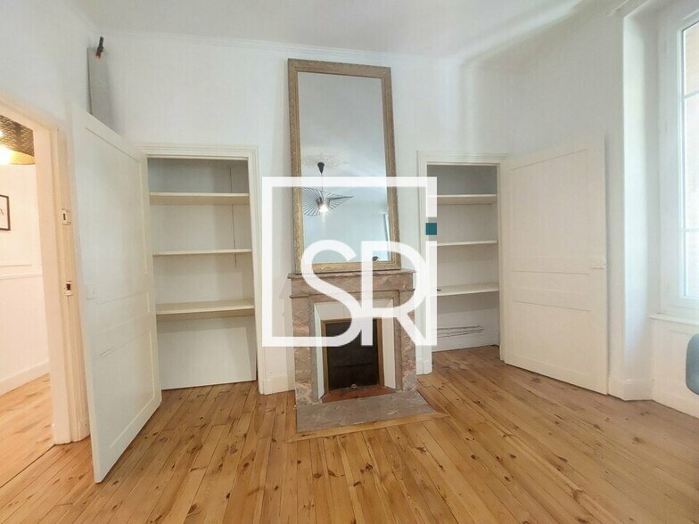 Bureau dans Clermont-Ferrand à louer - Photo intérieure – Image 1 sur 10