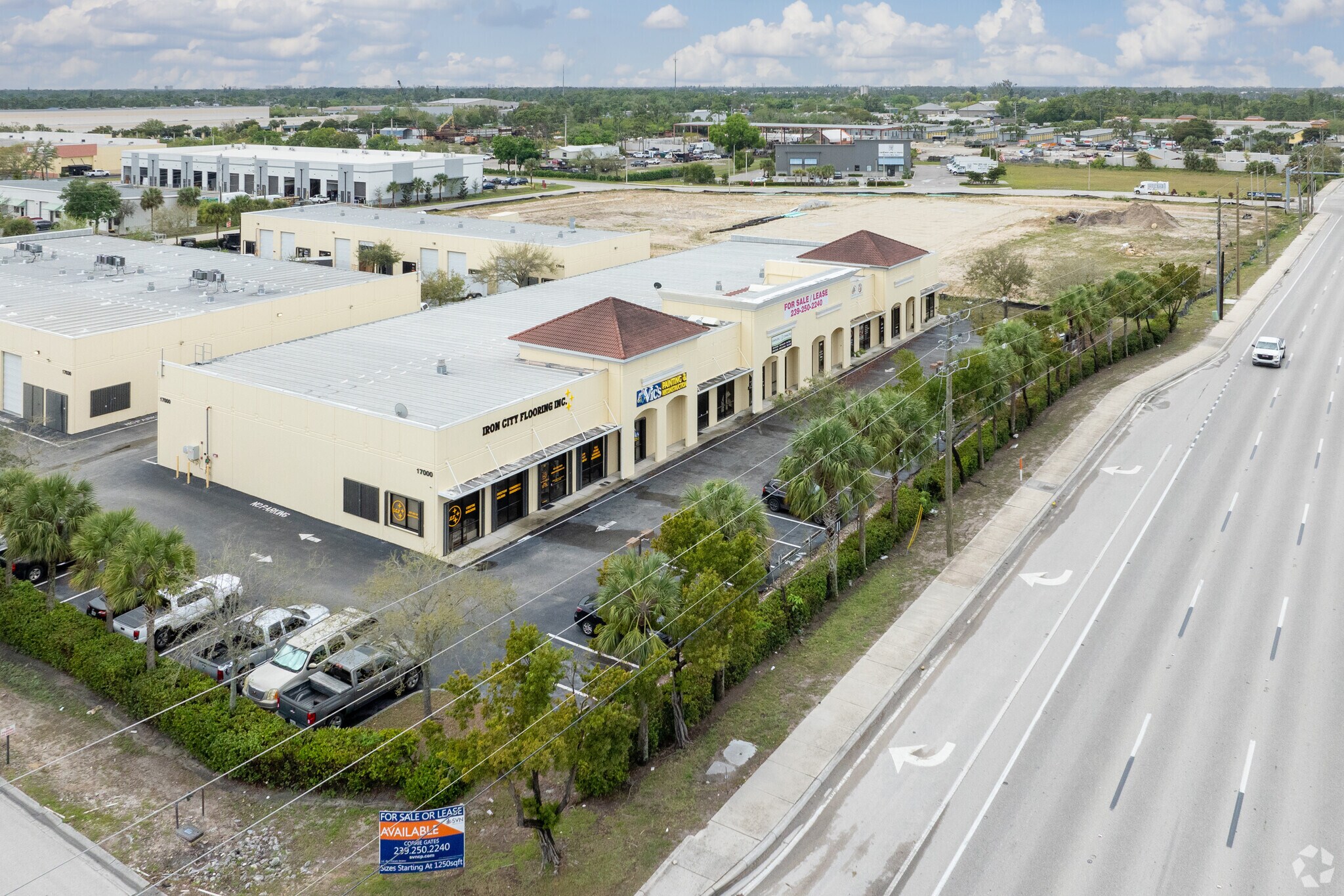 17000 Alico Commerce Ct, Fort Myers, FL à vendre Photo principale– Image 1 sur 50