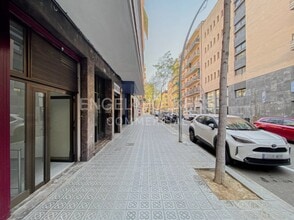 Local commercial dans Barcelone, Barcelona à louer Photo intérieure– Image 2 sur 9