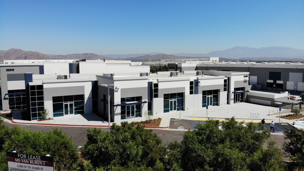 22300 Van Buren Blvd, Riverside, CA à louer - Photo principale – Image 1 sur 9