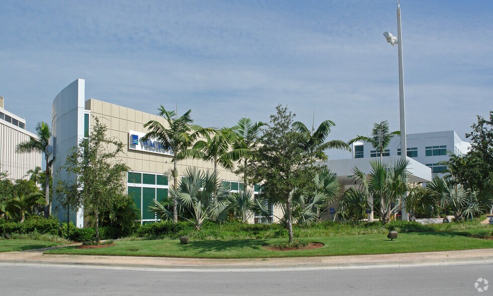 3201 N University Dr, Coral Springs, FL à vendre - Photo de l’immeuble – Image 3 sur 4