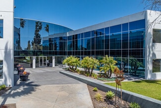 Plus de détails pour 2300 Boswell Rd, Chula Vista, CA - Bureau/Médical à louer