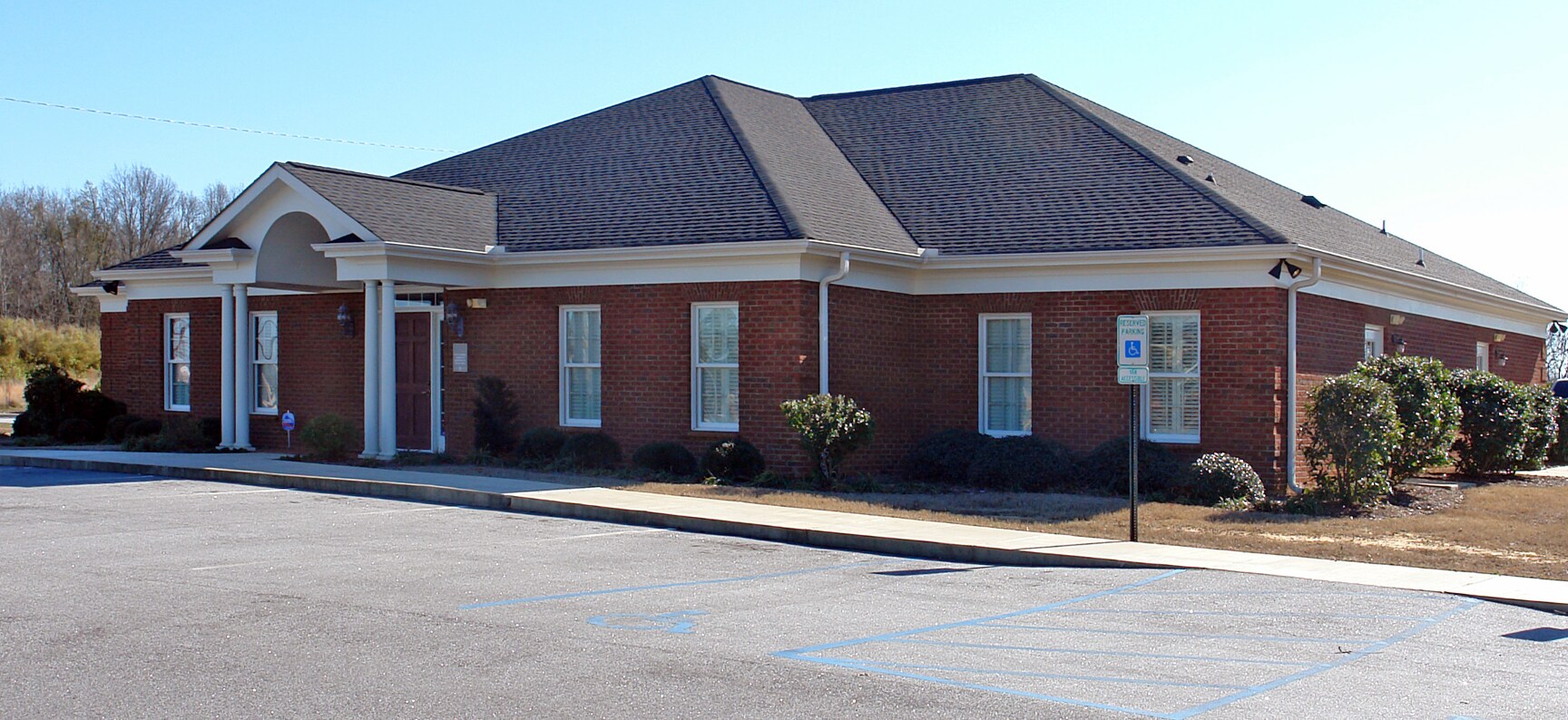 209 Three Bridges Rd, Greenville, SC à vendre Photo principale– Image 1 sur 2